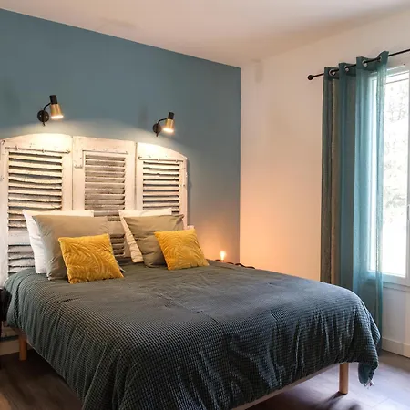 Mas neuf de Romanin : Mas Provençal Familial Saint-Rémy-de-Provence Zimmer foto